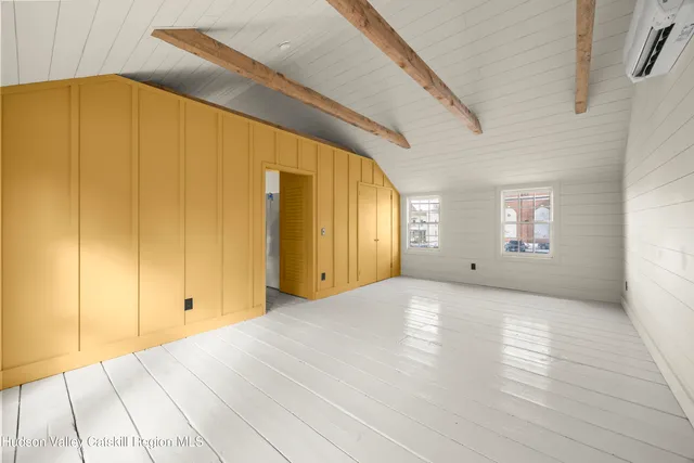 $2,800 | 620 Warren Street, Unit F, Hudson, NY 12534