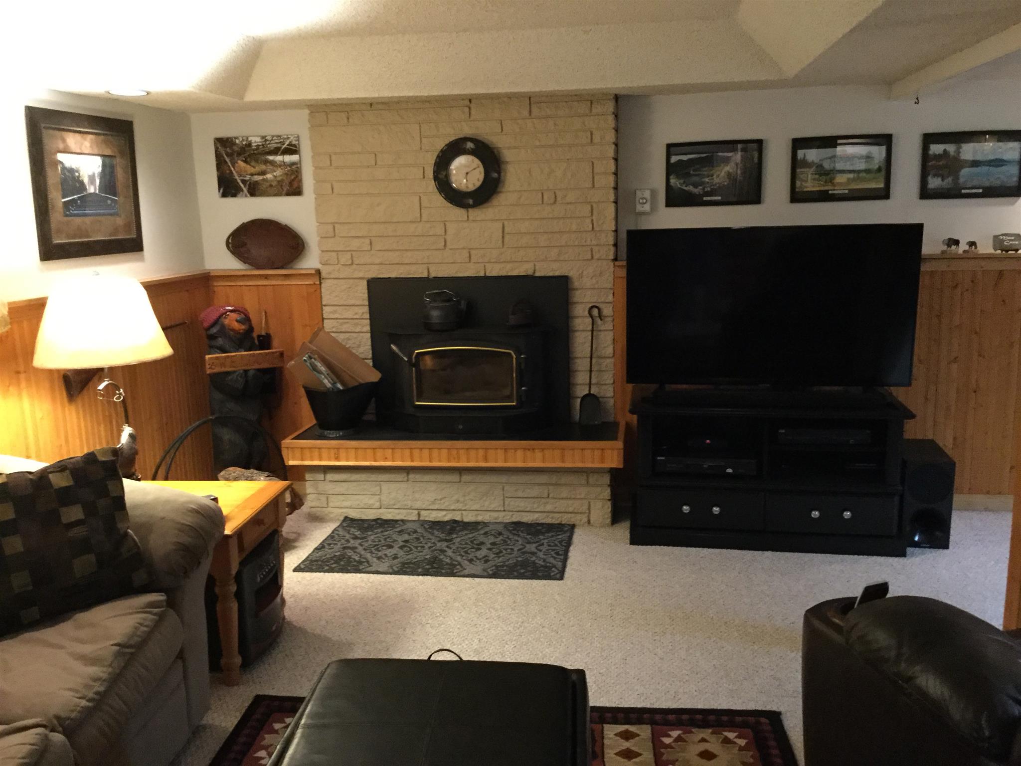592 Spring Valley Road Newport, WA 99156 - Photo 2 of 12 Gallery Image 2