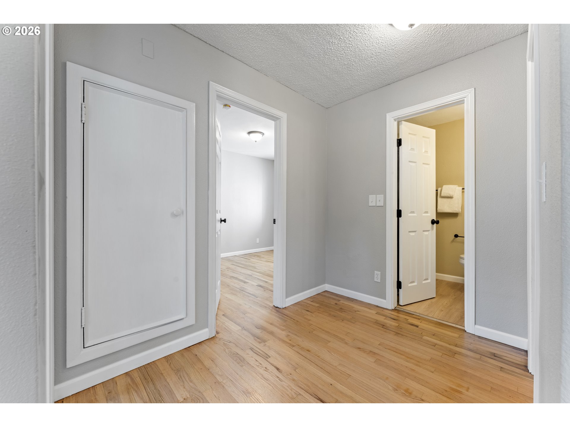 7915 North Exeter Avenue Portland, OR 97203 - Photo 22 of 34 a view interior of the house and wooden floor