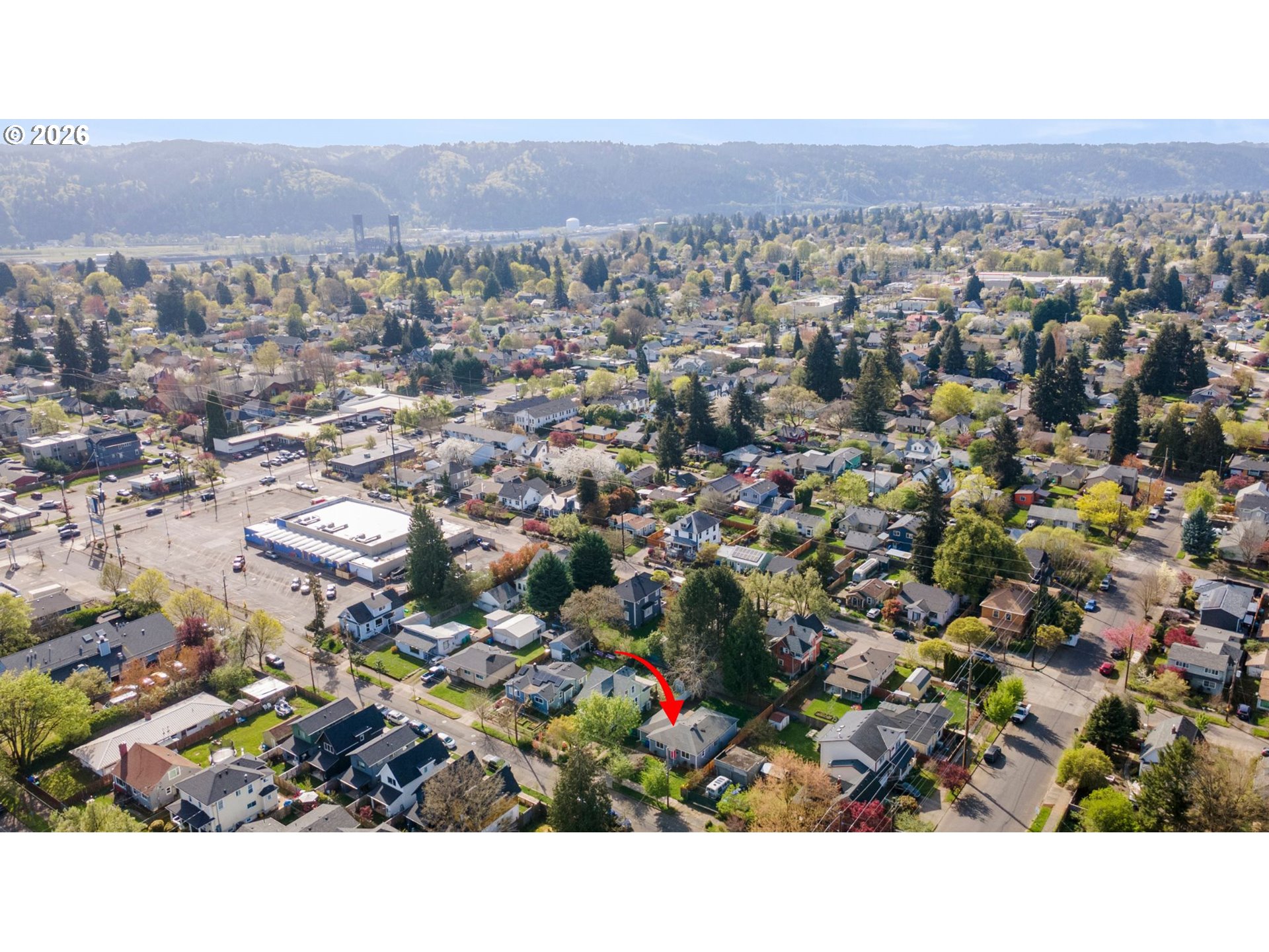 7915 North Exeter Avenue Portland, OR 97203 - Photo 33 of 34 an aerial view of multiple house
