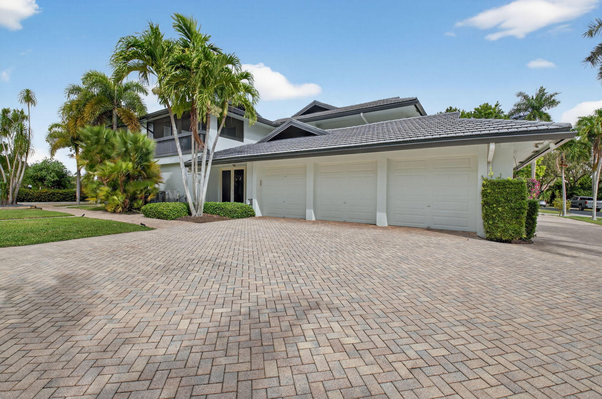 19787 Oakbrook Circle Boca Raton, FL 33434 - Photo 48 of 84 3-web-or-mls-DSC_9151