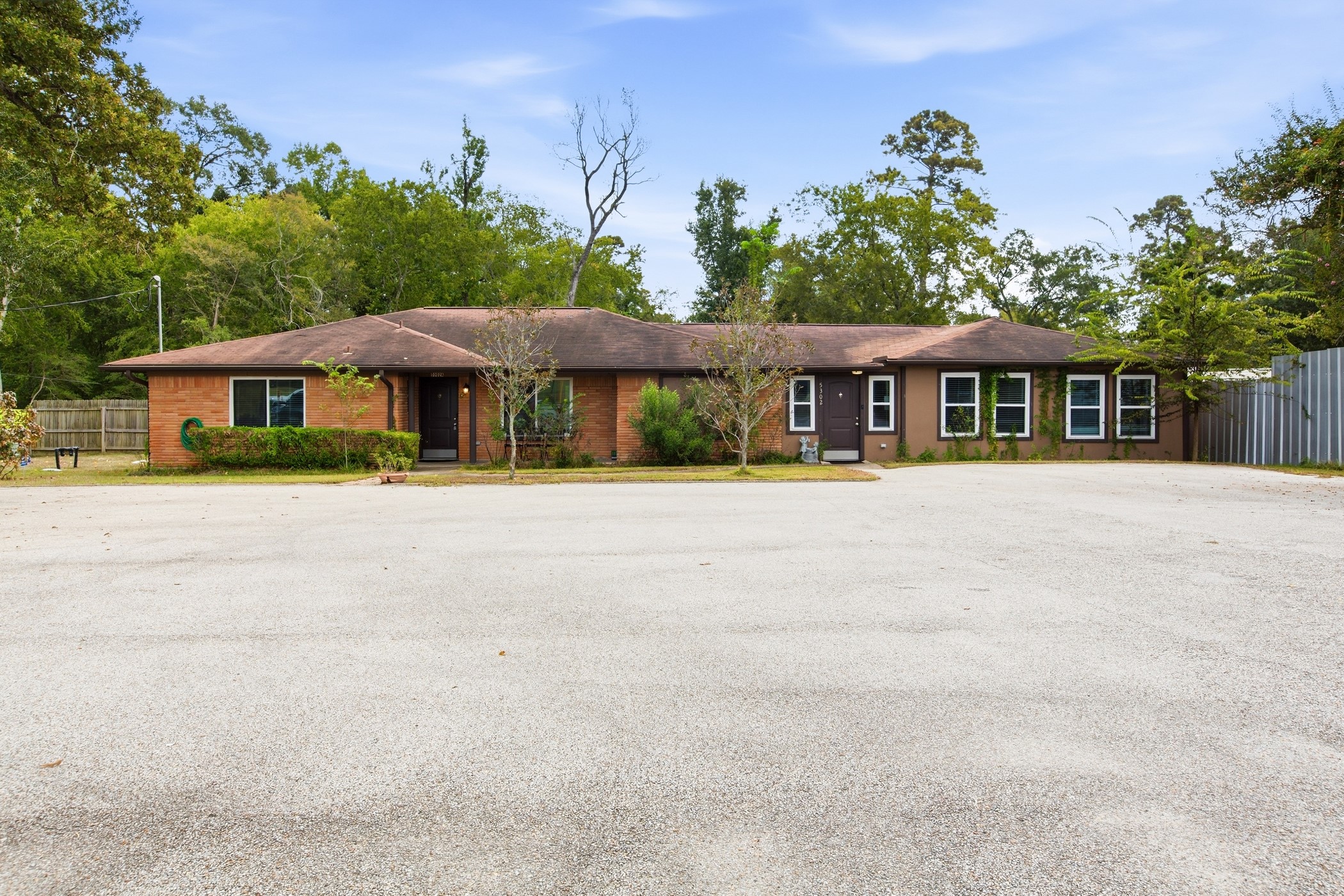 5302 Treaschwig Road Spring, TX 77373 - Photo 13 of 49 Gallery Image 13