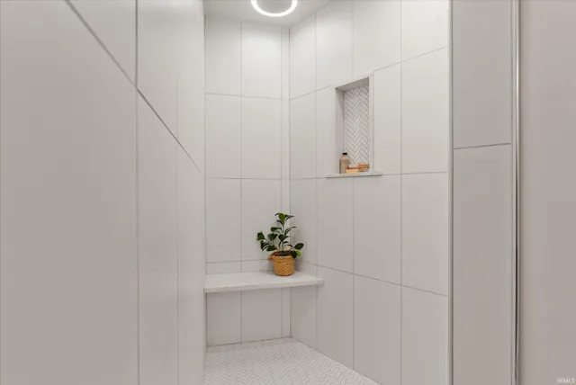 $4,500 | 2121 East Madison Street, South Bend, IN 46617