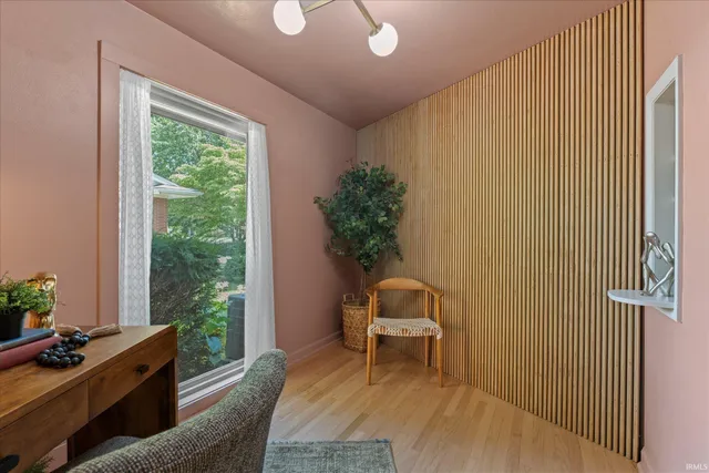 $4,500 | 2121 East Madison Street, South Bend, IN 46617