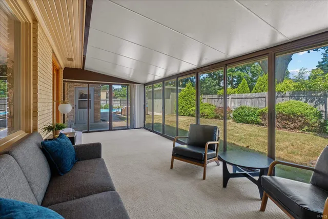 $4,500 | 2121 East Madison Street, South Bend, IN 46617