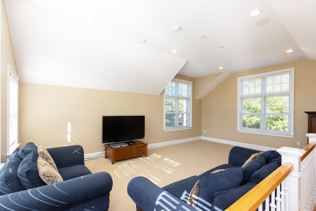 47 Bel Air Road Hingham, MA 02043 - Photo 13 of 26 Gallery Image 13