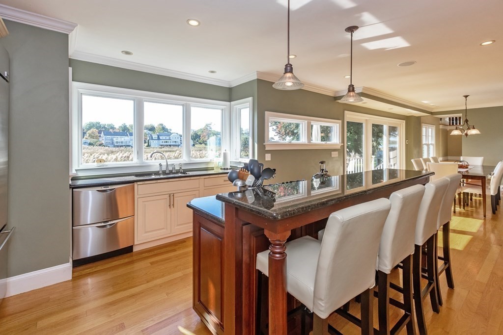 47 Bel Air Road Hingham, MA 02043 - Photo 7 of 26 Gallery Image 7