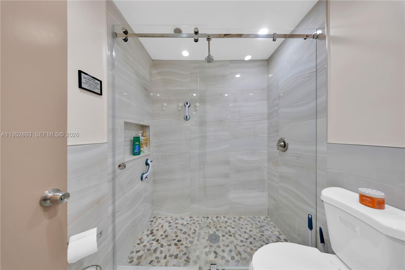458 East 20th Street Hialeah, FL 33013 - Photo 18 of 54 Gallery Image 18