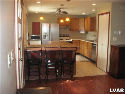 905 East Emmaus Avenue Allentown, PA 18103 - Photo 12 of 20 Gallery Image 12