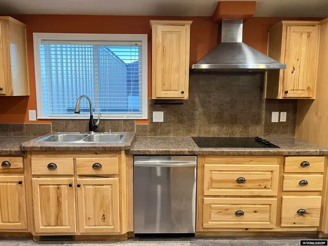 $450,000 | 1500 Red Tail Drive, Rock Springs, WY 82901