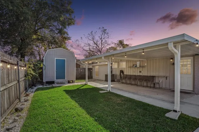 $2,400 | 8127 Karen Street, Metairie, LA 70003