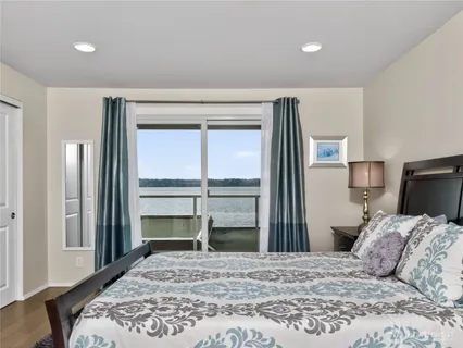 $675,000 | 10203 47th Avenue Southwest, Unit C8, Seattle, WA 98146