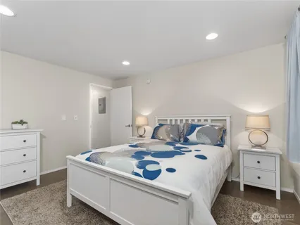 $675,000 | 10203 47th Avenue Southwest, Unit C8, Seattle, WA 98146