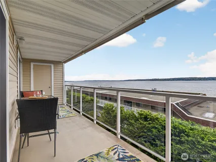 $675,000 | 10203 47th Avenue Southwest, Unit C8, Seattle, WA 98146