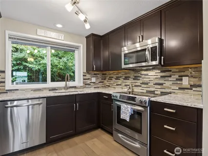 $675,000 | 10203 47th Avenue Southwest, Unit C8, Seattle, WA 98146