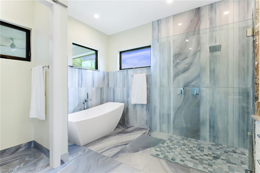 1108 Ridge Street Naples, FL 34103 - Photo 6 of 31 Gallery Image 6