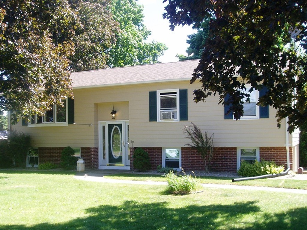 246 Clover Road Ludlow, MA 01056 - Photo 1 of 17 Gallery Image 1
