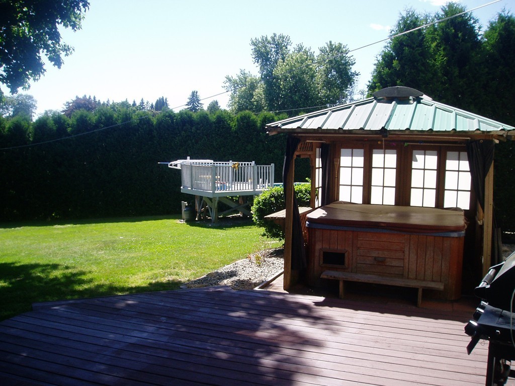 246 Clover Road Ludlow, MA 01056 - Photo 17 of 17 Gallery Image 17