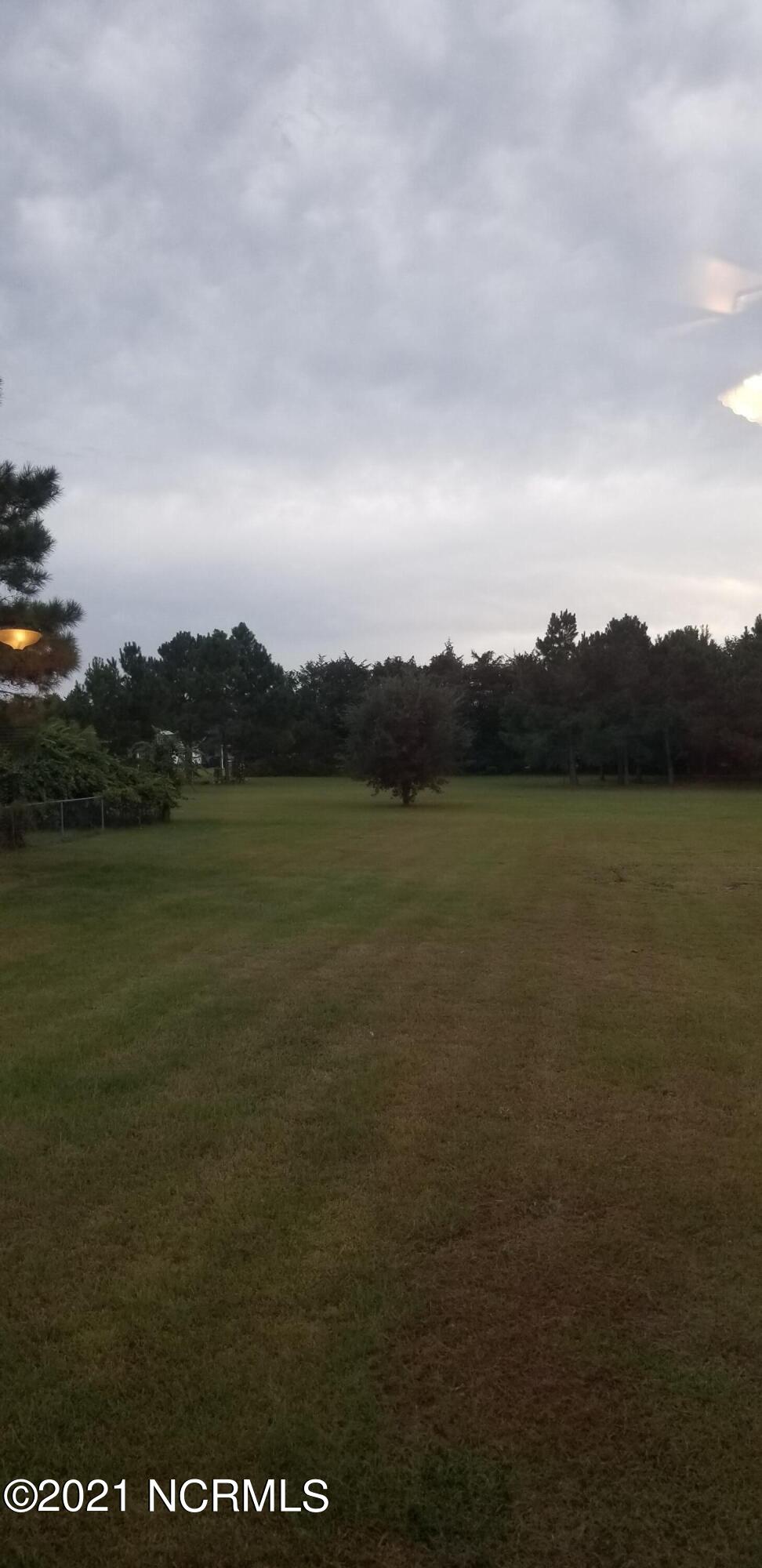 2695 Pauls Path Road Kinston, NC 28504 - Photo 11 of 40 6.1 - 2021-09-21 18.43.28