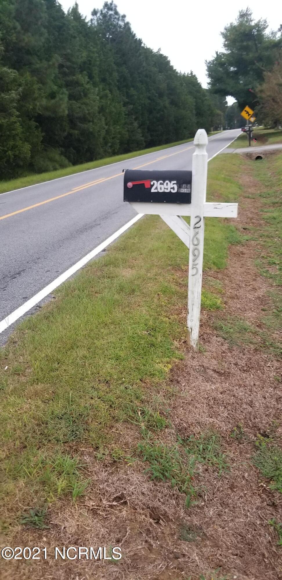 2695 Pauls Path Road Kinston, NC 28504 - Photo 13 of 40 6.3 2021-09-21 18.45.59