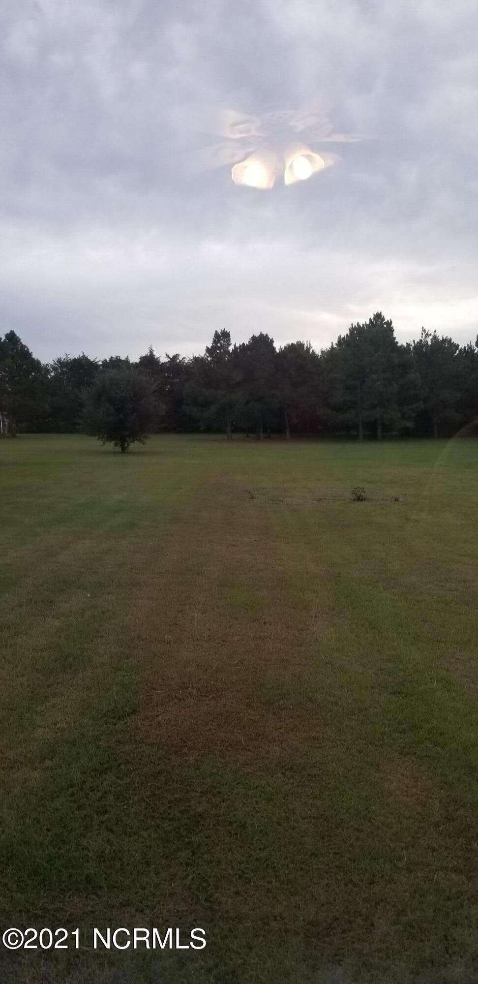 2695 Pauls Path Road Kinston, NC 28504 - Photo 10 of 40 6 - 2021-09-21 18.43.23