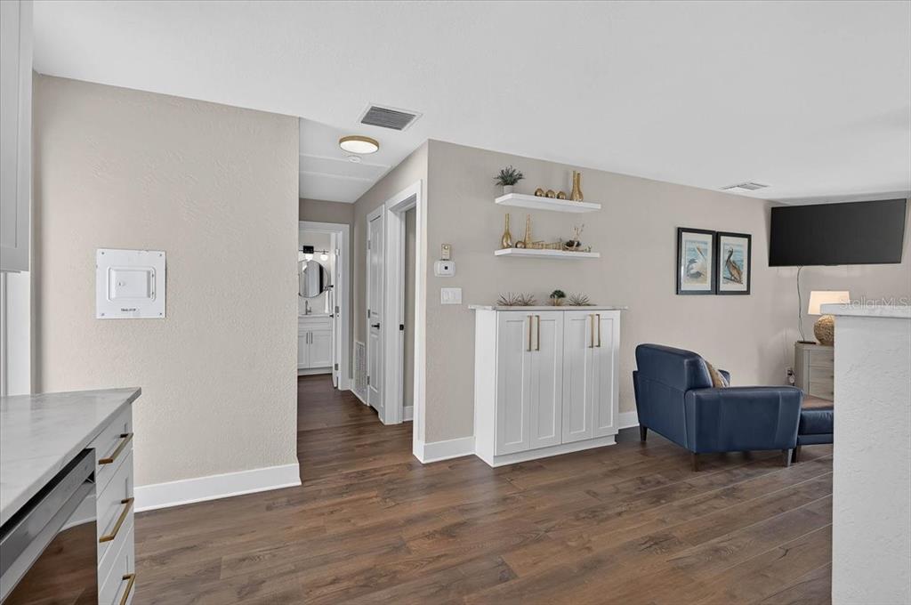 5830 Midnight Pass Road, Unit 43 Sarasota, FL 34242 - Photo 6 of 35 Gallery Image 6