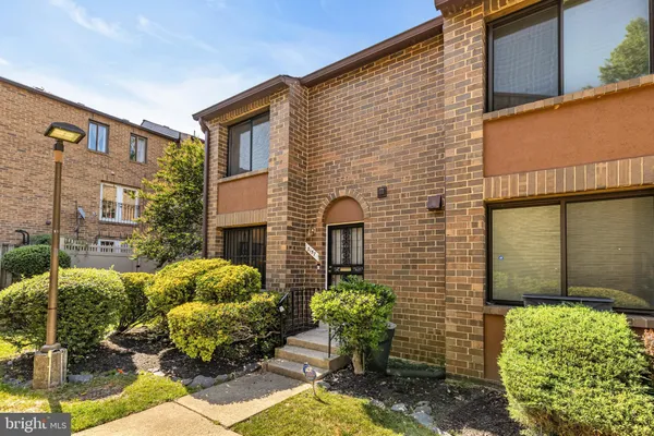 $509,000 | 3157 Apple Road Northeast, Unit 5, Washington, DC 20018