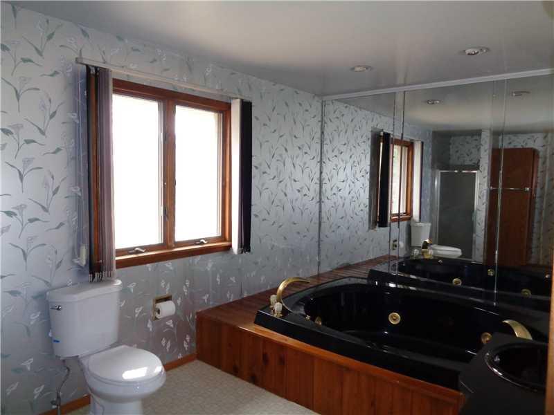 2008 Ridge Rd Extension Economy, PA 15003 - Photo 11 of 20 Master Bath/Spa.