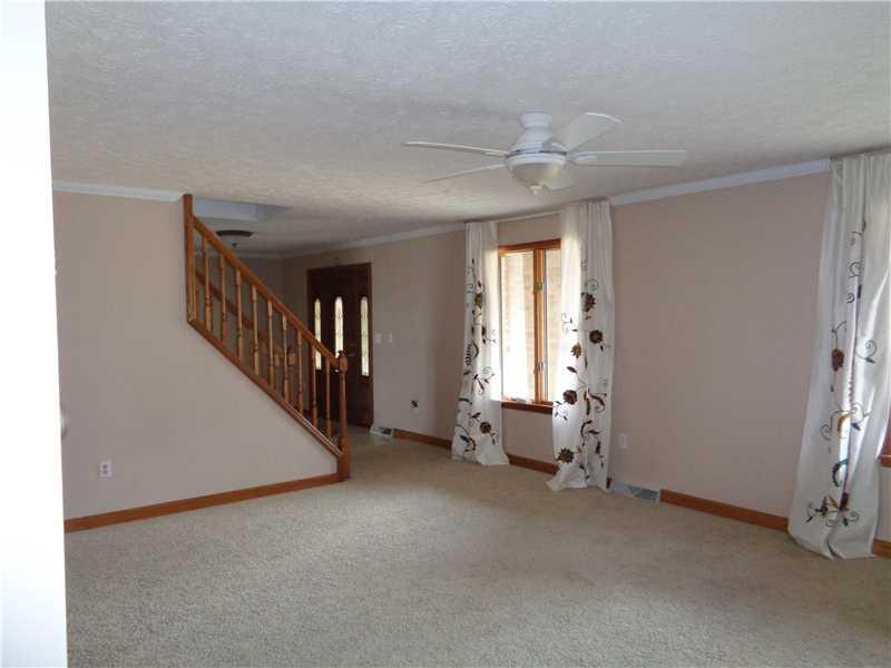 2008 Ridge Rd Extension Economy, PA 15003 - Photo 3 of 20 Living Room.