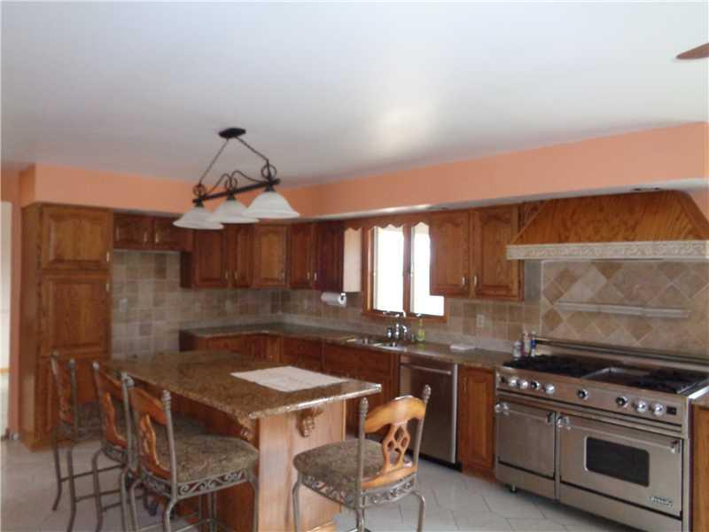 2008 Ridge Rd Extension Economy, PA 15003 - Photo 6 of 20 Kitchen.