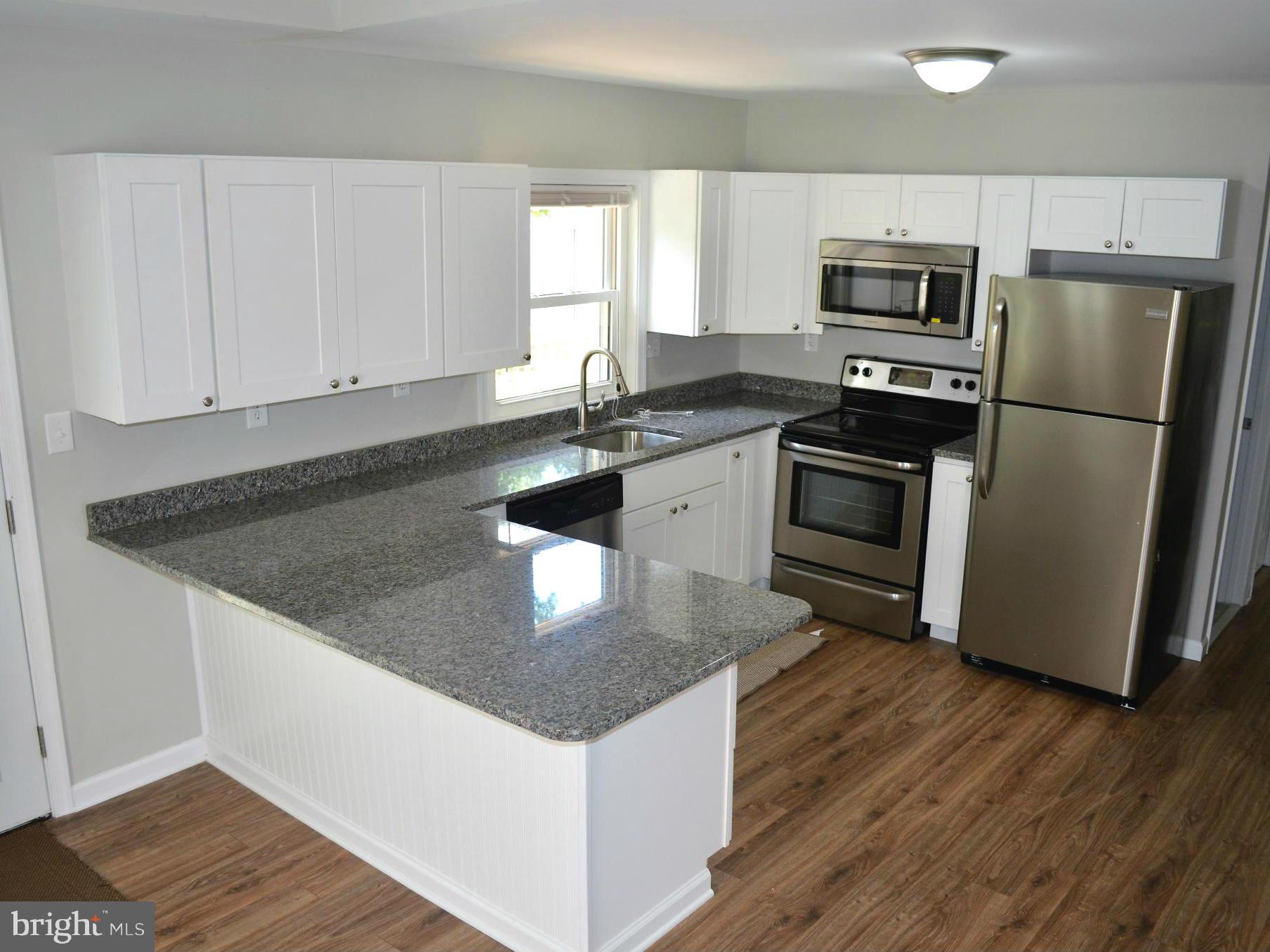 960 Patuxent Road Odenton, MD 21113 - Photo 2 of 29 Kitchen