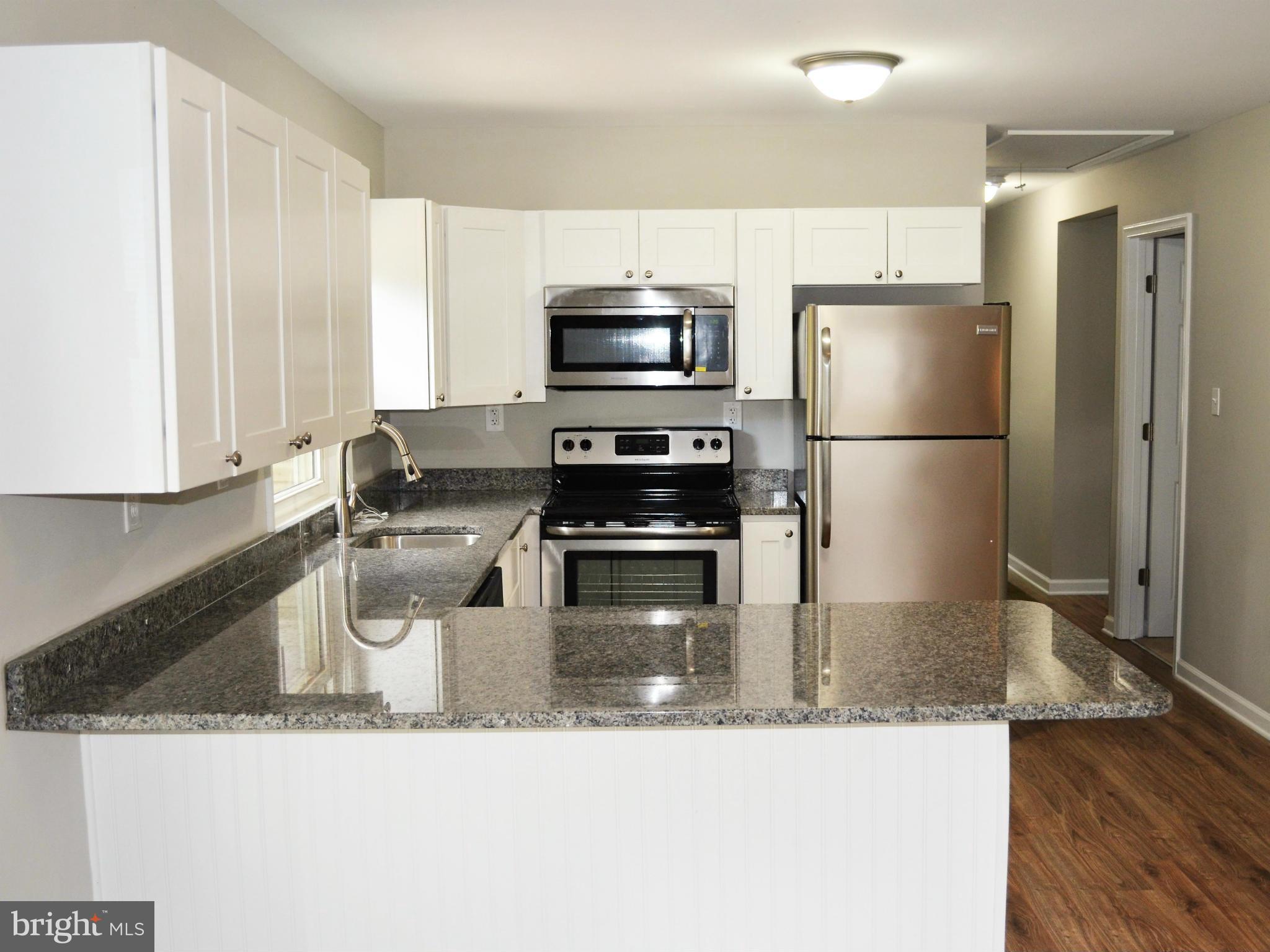 960 Patuxent Road Odenton, MD 21113 - Photo 3 of 29 Kitchen