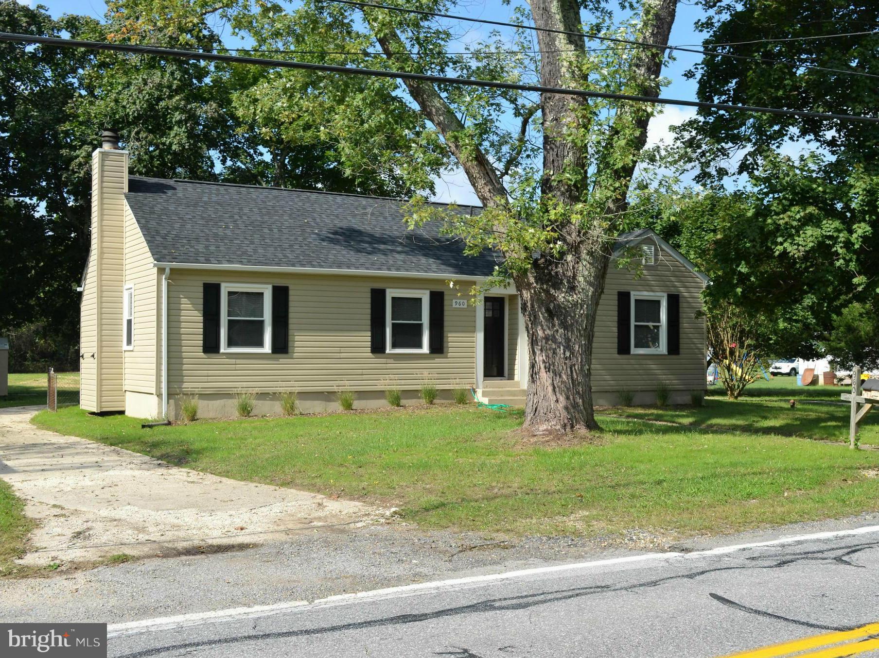 960 Patuxent Road Odenton, MD 21113 - Photo 24 of 29 Exterior (Front)