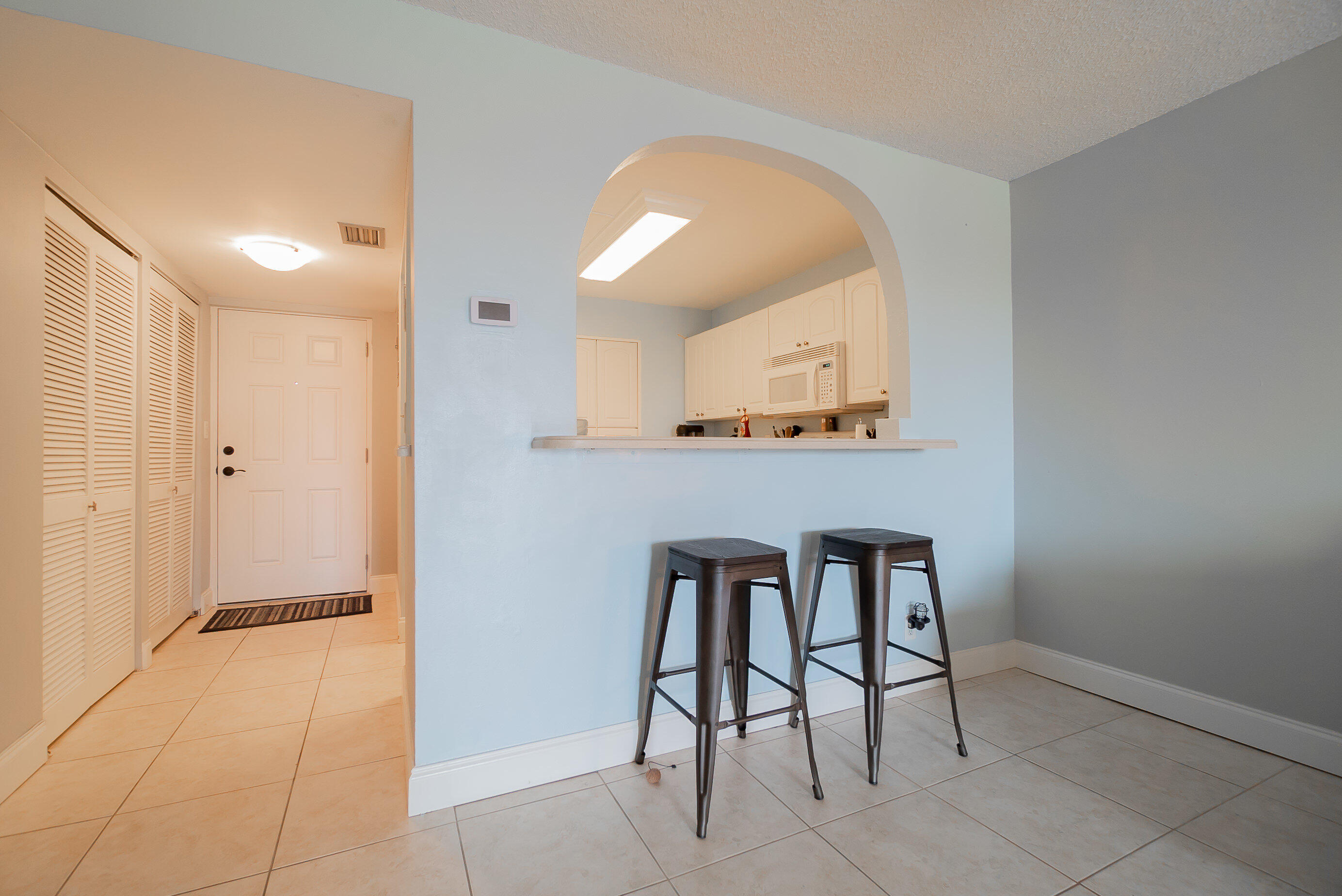 5301 Northwest 2nd Avenue, Unit 404 Boca Raton, FL 33487 - Photo 6 of 23 006_dsc05340