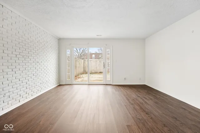 $1,400 | 7488 Countrybrook Drive, Indianapolis, IN 46260