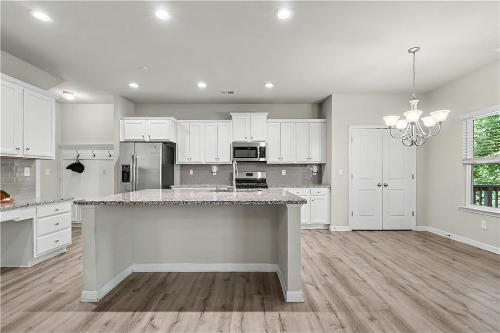 9103 Golfview Lane Covington, GA 30014 - Photo 13 of 44