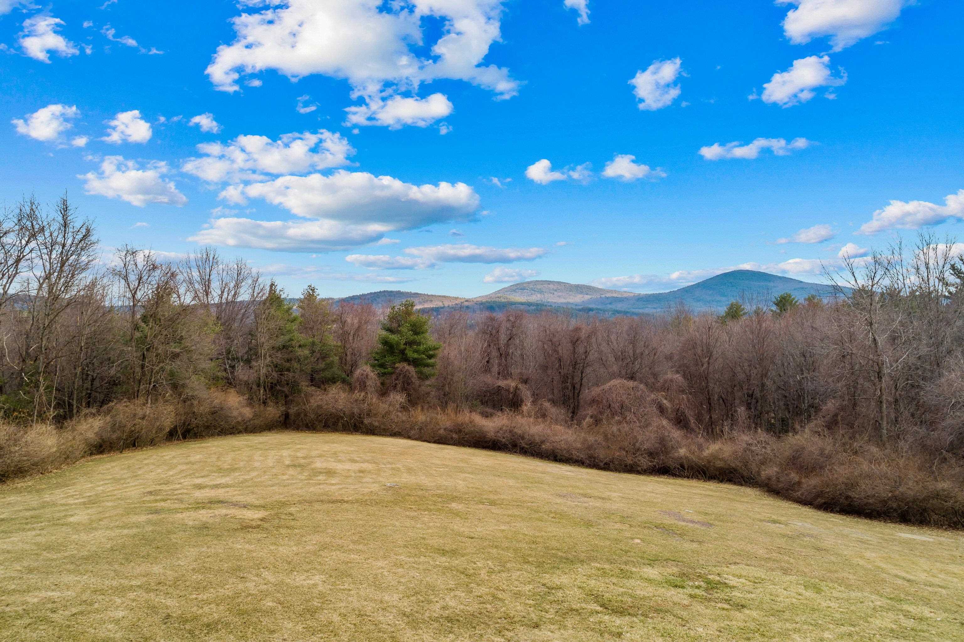 96 Pattee Hill Road Goffstown, NH 03045 - Photo 4 of 40 Gallery Image 4