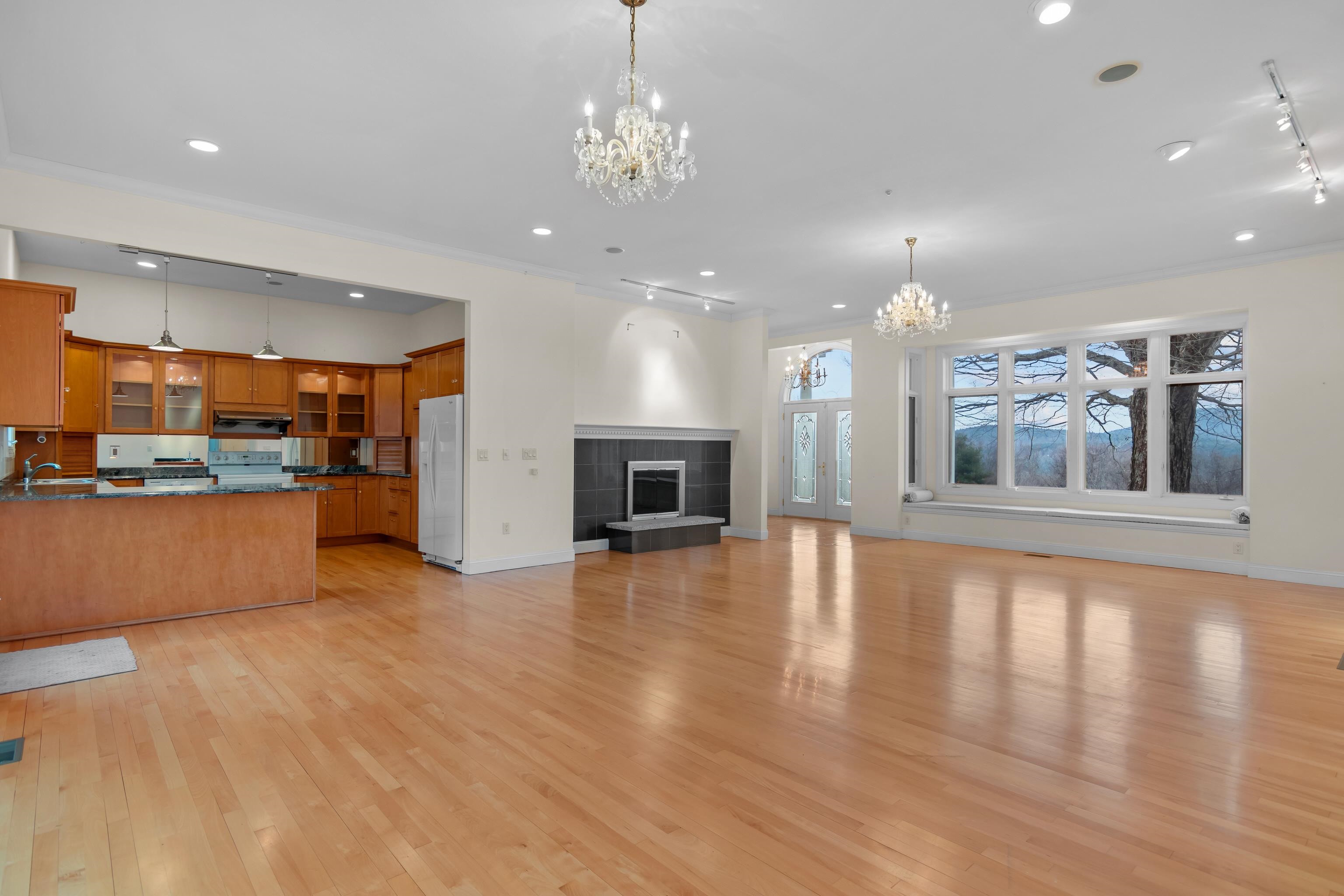 96 Pattee Hill Road Goffstown, NH 03045 - Photo 6 of 40 Gallery Image 6