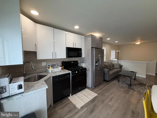 $2,600 | 1515 Marcy Place, Unit B, Philadelphia, PA 19115