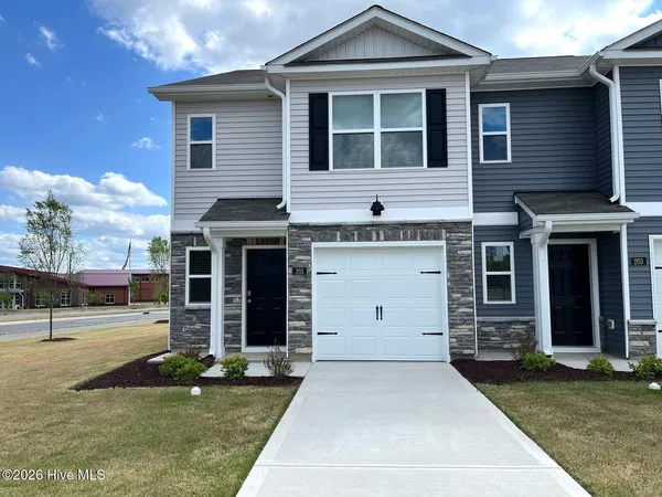 $1,900 | 201 Maddox Drive, Sanford, NC 27332