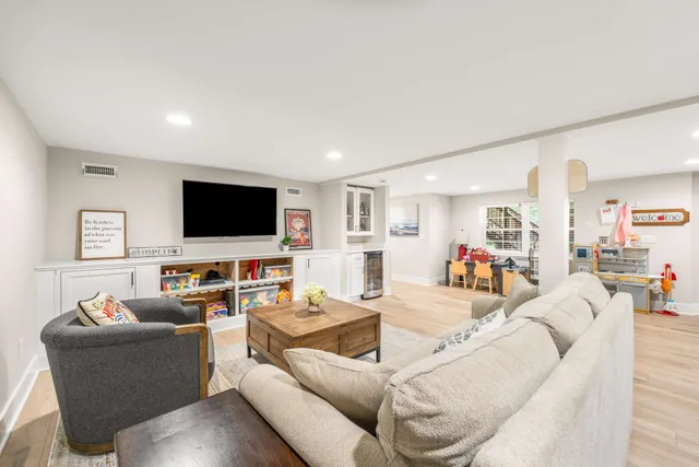 $825,000 | 333 Gaywood Drive, Nashville, TN 37211