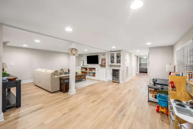 $825,000 | 333 Gaywood Drive, Nashville, TN 37211