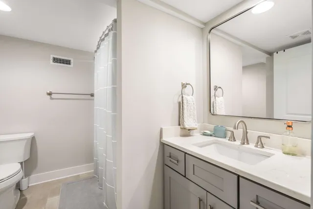 $825,000 | 333 Gaywood Drive, Nashville, TN 37211