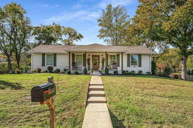 $825,000 | 333 Gaywood Drive, Nashville, TN 37211
