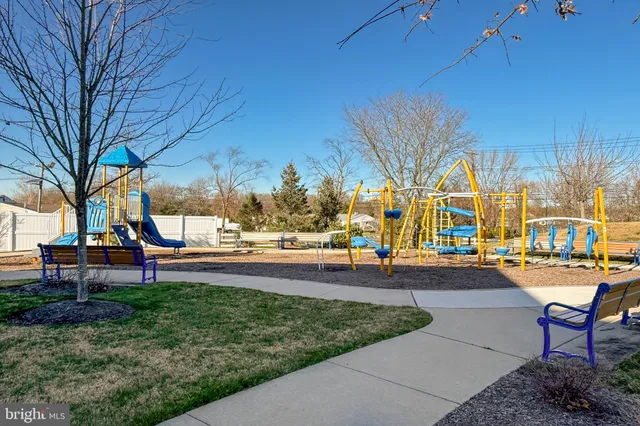 $489,999 | 19 Sundance Drive, Trenton, NJ 08619