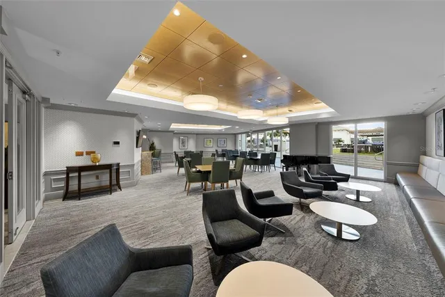 $10,000 | 450 Knights Run Avenue, Unit 405, Tampa, FL 33602