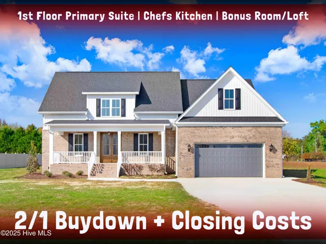 $484,900 | 46 Otter Hole Drive, Kenly, NC 27542