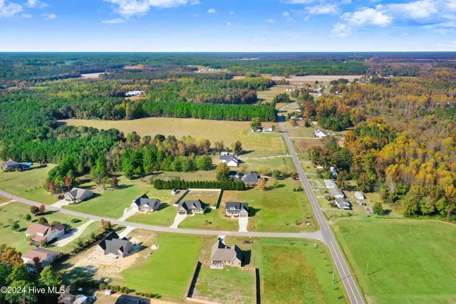 $484,900 | 46 Otter Hole Drive, Kenly, NC 27542