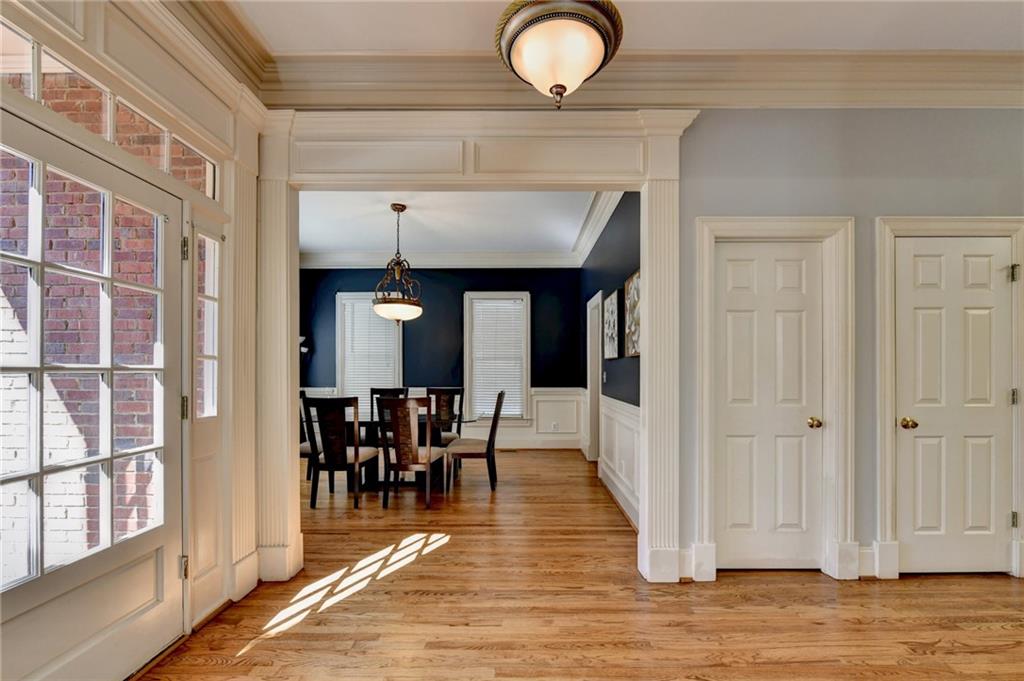991 Moores Walk Lane Suwanee, GA 30024 - Photo 4 of 90