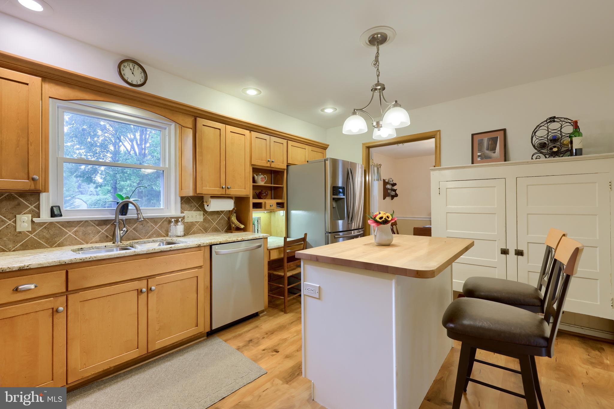19 Buttonwood Drive Lititz, PA 17543 - Photo 13 of 40 Kitchen